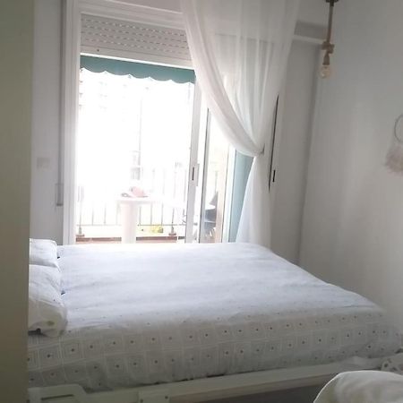 Apartamento Aloha Baby A 2 Calles Del Mar Apartman Sant Salvador Kültér fotó